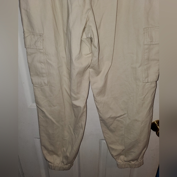 5 for $20 | NWT Forever 21 Cargo Joggers - Picture 12 of 16